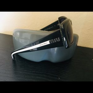MIU MIU sunglasses